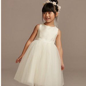 David's Bridal White Flower Girl Dress Size 2T